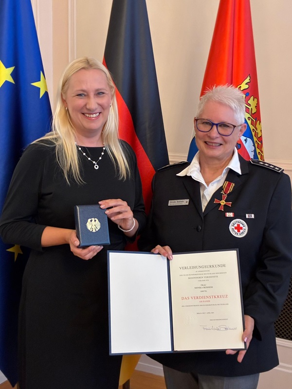 bundesverdienstkreuz1